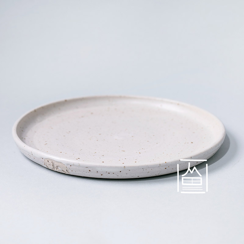 Ceramic plate white glaze 1